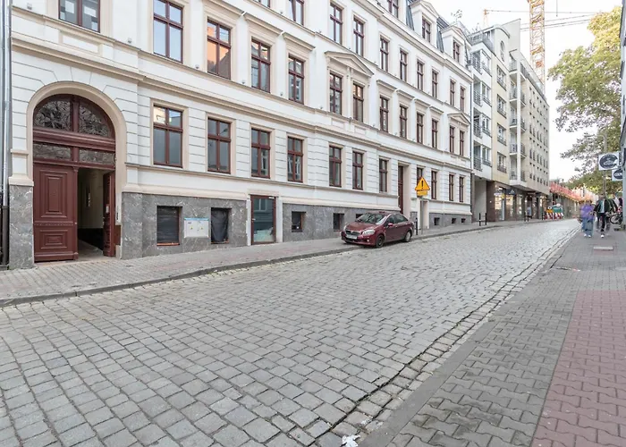 Piekary In The Center - 15 Apartmán