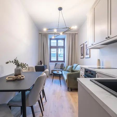Apartment Piekary In The Center - 15 Posen